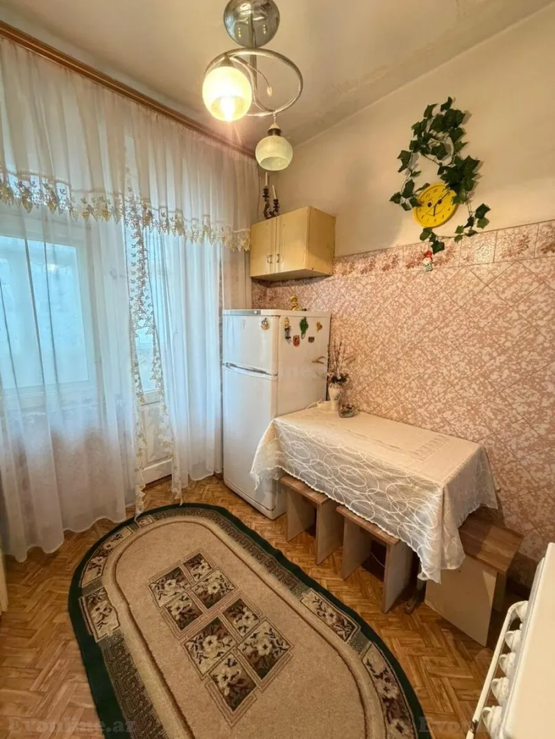 Satılır 2 otaqlı Mənzil Köhnə tikili 65 m² Gənclik m. - şəkil 6
