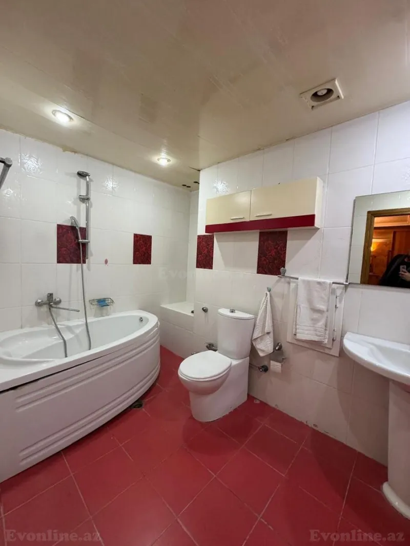 Satılır 2 otaqlı Mənzil Yeni tikili 109 m² Badamdar - şəkil 14