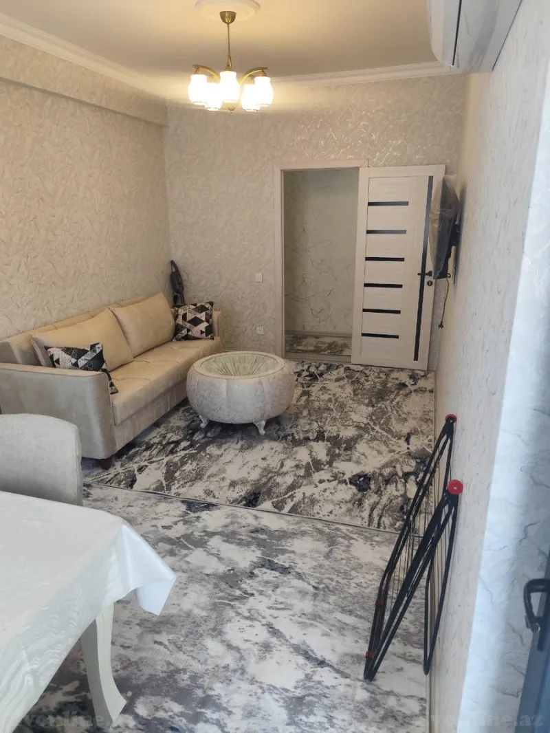 2 otaqlı Mənzil 80 m² 8-ci kilometr Kirayə verilir