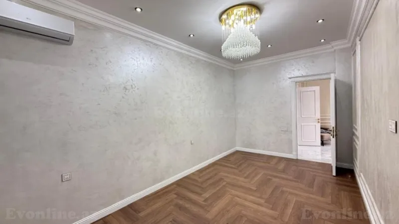 Satılır 4 otaqlı Mənzil Yeni tikili 205 m² Xətai m. - şəkil 7