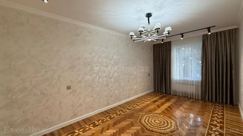 Satılır 3 otaqlı Mənzil Köhnə tikili 85 m² Həzi Aslanov - şəkil 2