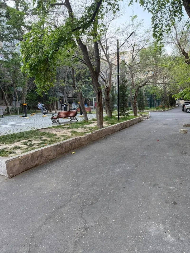 2 otaqlı Mənzil 50 m² 2-ci mikrorayon Satılır