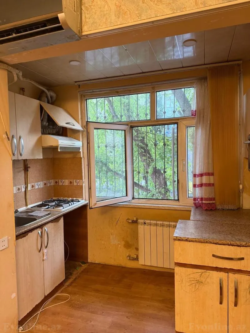 Satılır 2 otaqlı Mənzil Köhnə tikili 50 m² 2-ci mikrorayon - şəkil 9