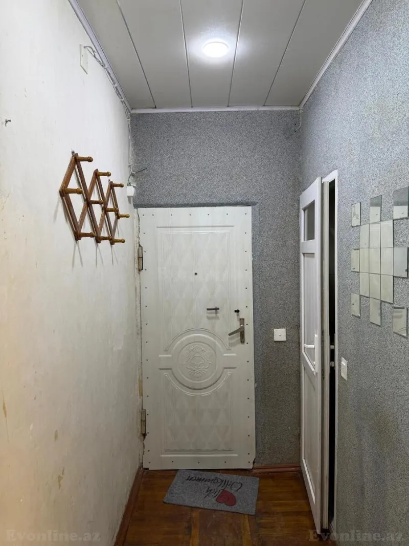 Satılır 2 otaqlı Mənzil Köhnə tikili 50 m² 2-ci mikrorayon - şəkil 12