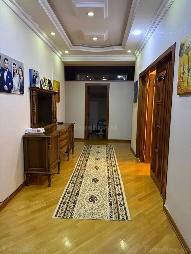 Satılır 4 otaqlı Mənzil Yeni tikili 150 m² 28 May m. - şəkil 13