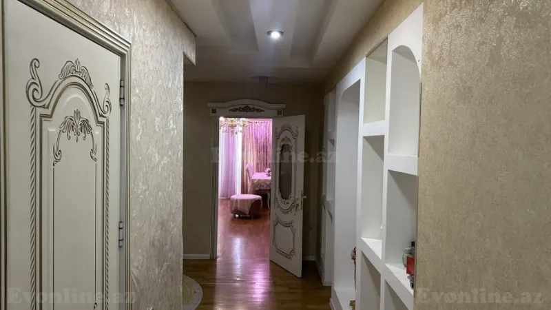 3 otaqlı Mənzil 105 m² Sabunçu r. Satılır