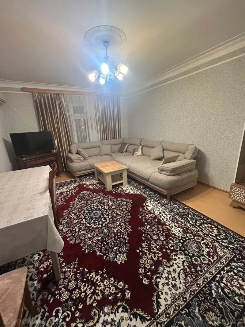 Satılır 3 otaqlı Mənzil Köhnə tikili 80 m² Binəqədi r. - şəkil 2
