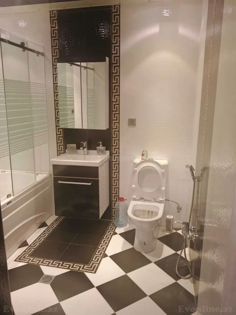 Satılır 4 otaqlı Mənzil Yeni tikili 170 m² 8 Noyabr m. - şəkil 7