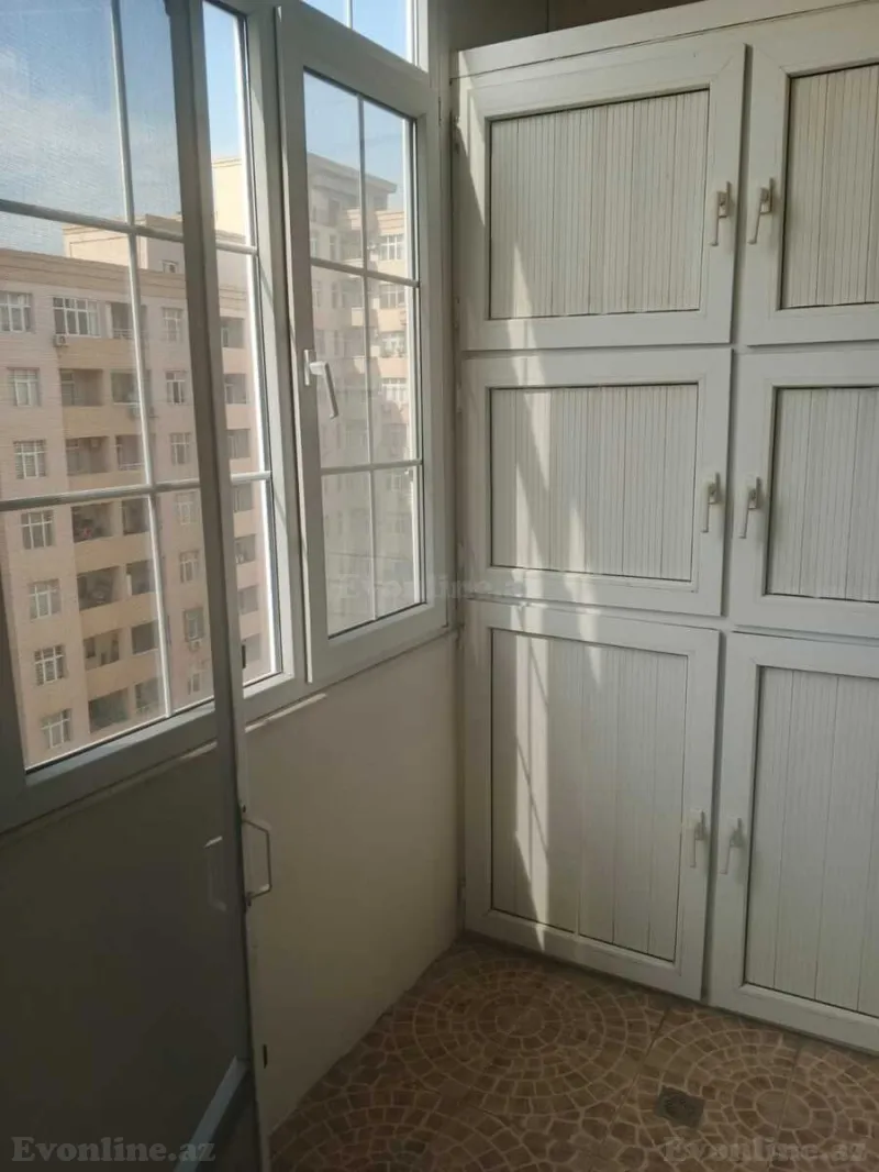 Satılır 4 otaqlı Mənzil Yeni tikili 170 m² 8 Noyabr m. - şəkil 9
