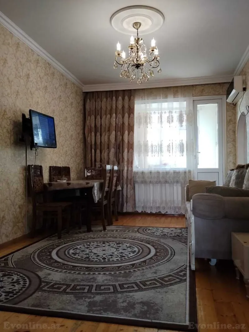 2 otaqlı Mənzil 50 m² 7-ci mikrorayon Satılır