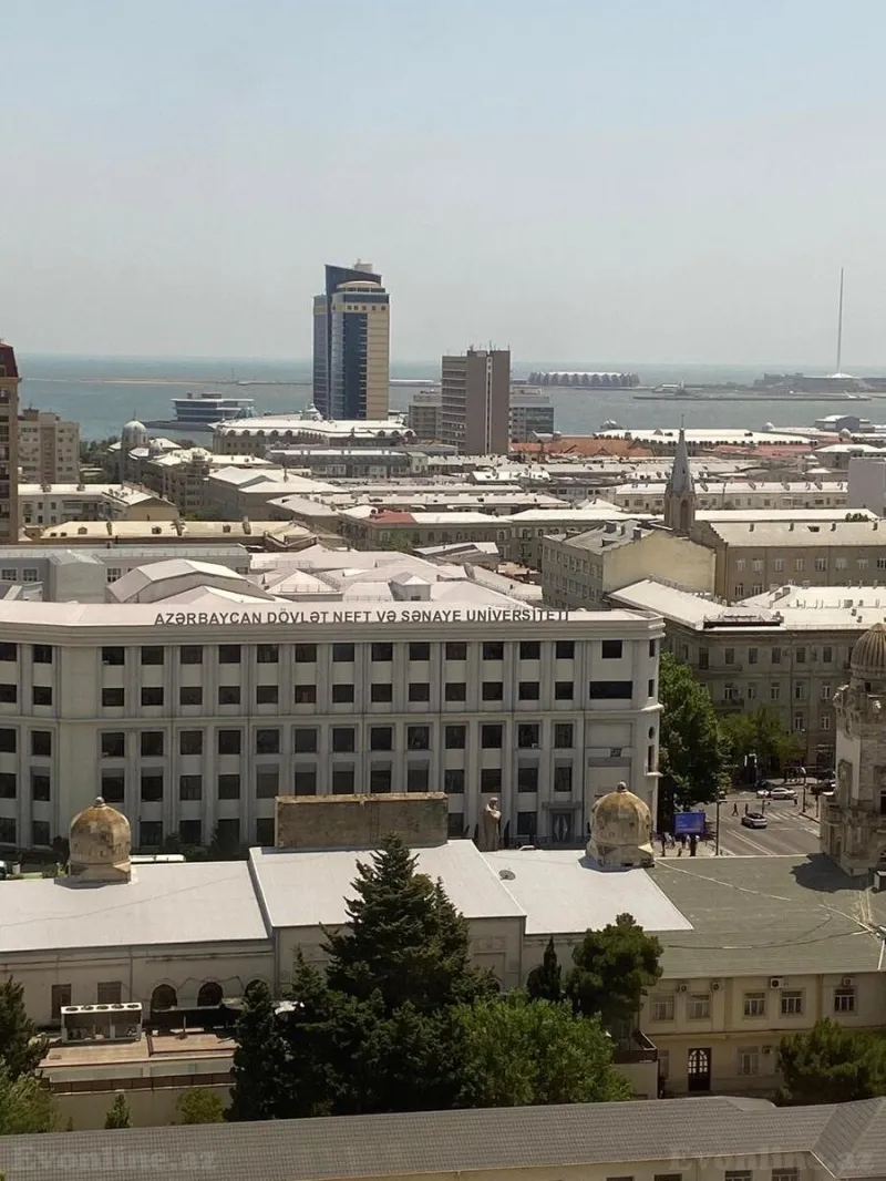 Satılır 3 otaqlı Mənzil Yeni tikili 131.5 m² 28 May m. - şəkil 6
