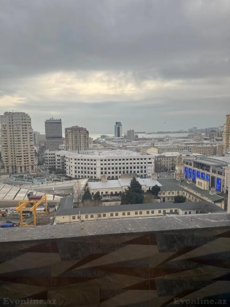 Satılır 3 otaqlı Mənzil Yeni tikili 131.5 m² 28 May m. - şəkil 7