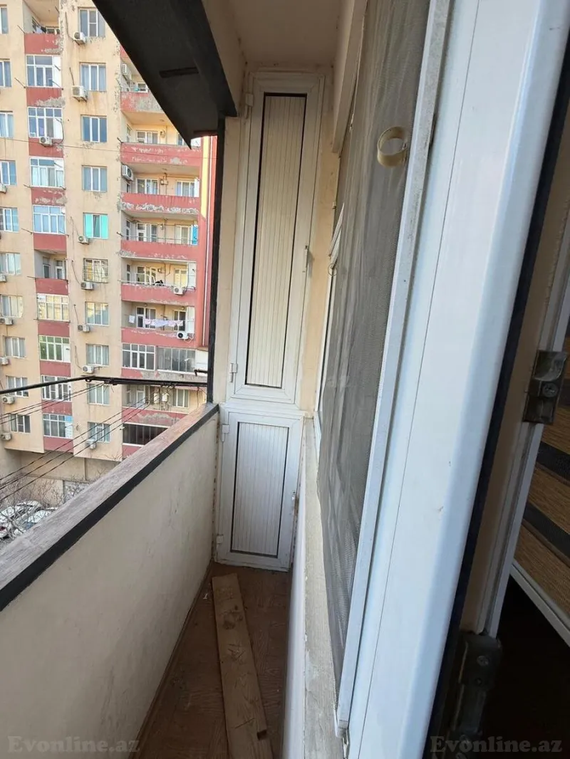Satılır 3 otaqlı Mənzil Köhnə tikili 70 m² 9-cu mikrorayon - şəkil 4