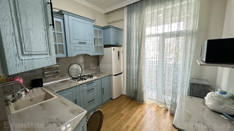Satılır 3 otaqlı Mənzil Yeni tikili 86 m² Yasamal r. - şəkil 9