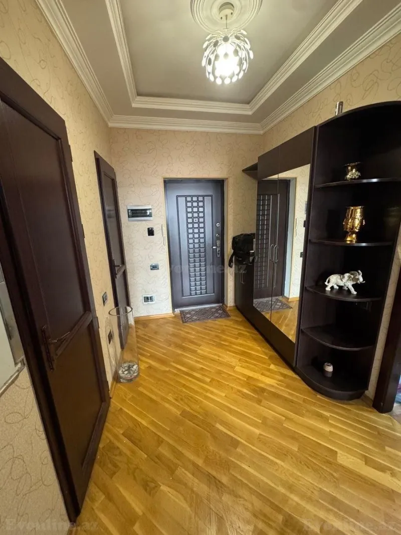 Satılır 2 otaqlı Mənzil Yeni tikili 70 m² Nəsimi r. - şəkil 8