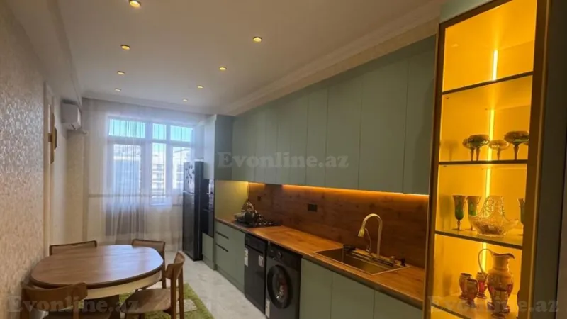 Satılır 4 otaqlı Mənzil Yeni tikili 167 m² Gənclik m. - şəkil 6
