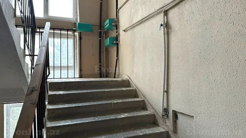 Satılır 2 otaqlı Mənzil Köhnə tikili 60 m² Sabunçu r. - şəkil 14
