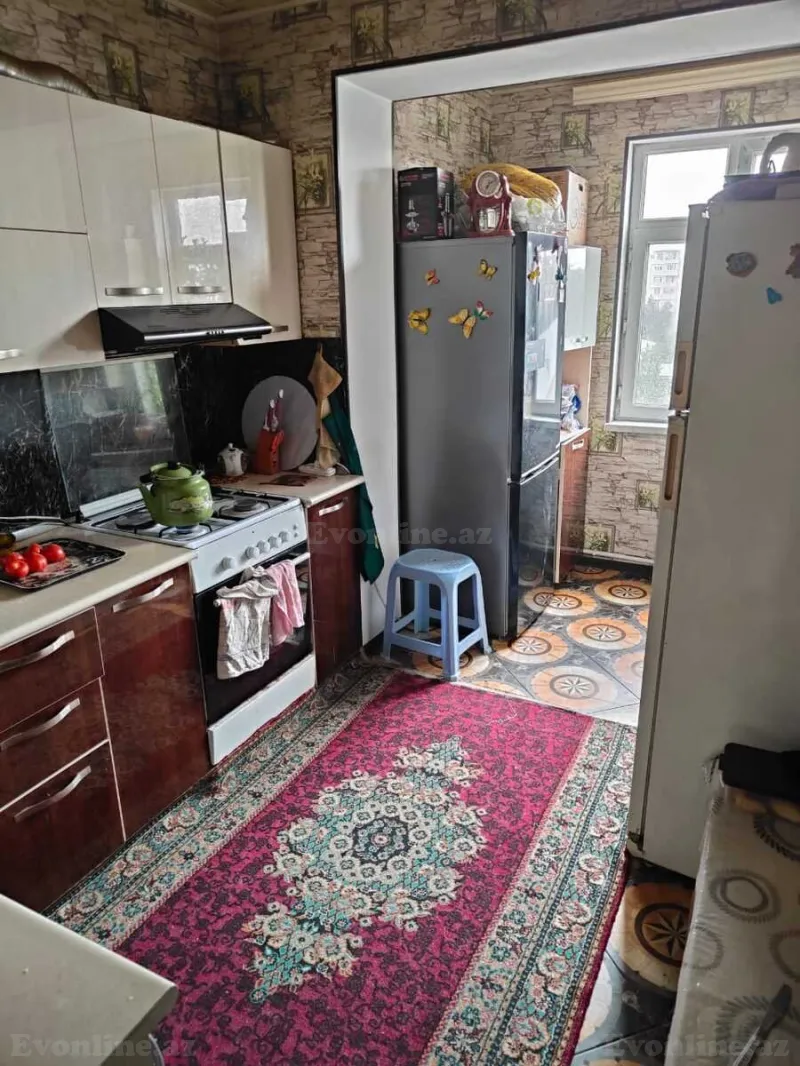 Satılır 4 otaqlı Mənzil Köhnə tikili 100 m² Xalqlar Dostluğu m. - şəkil 5
