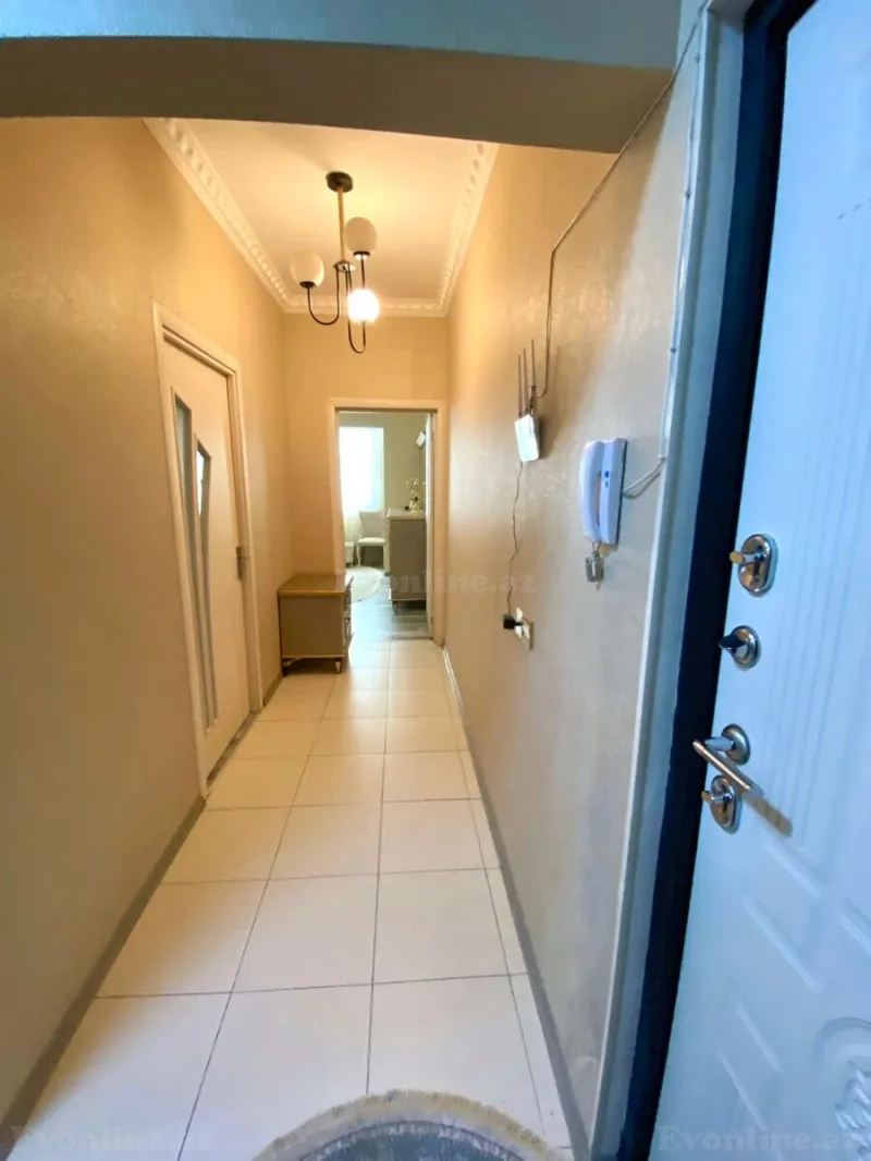 Satılır 2 otaqlı Mənzil Köhnə tikili 75 m² 9-cu mikrorayon - şəkil 4