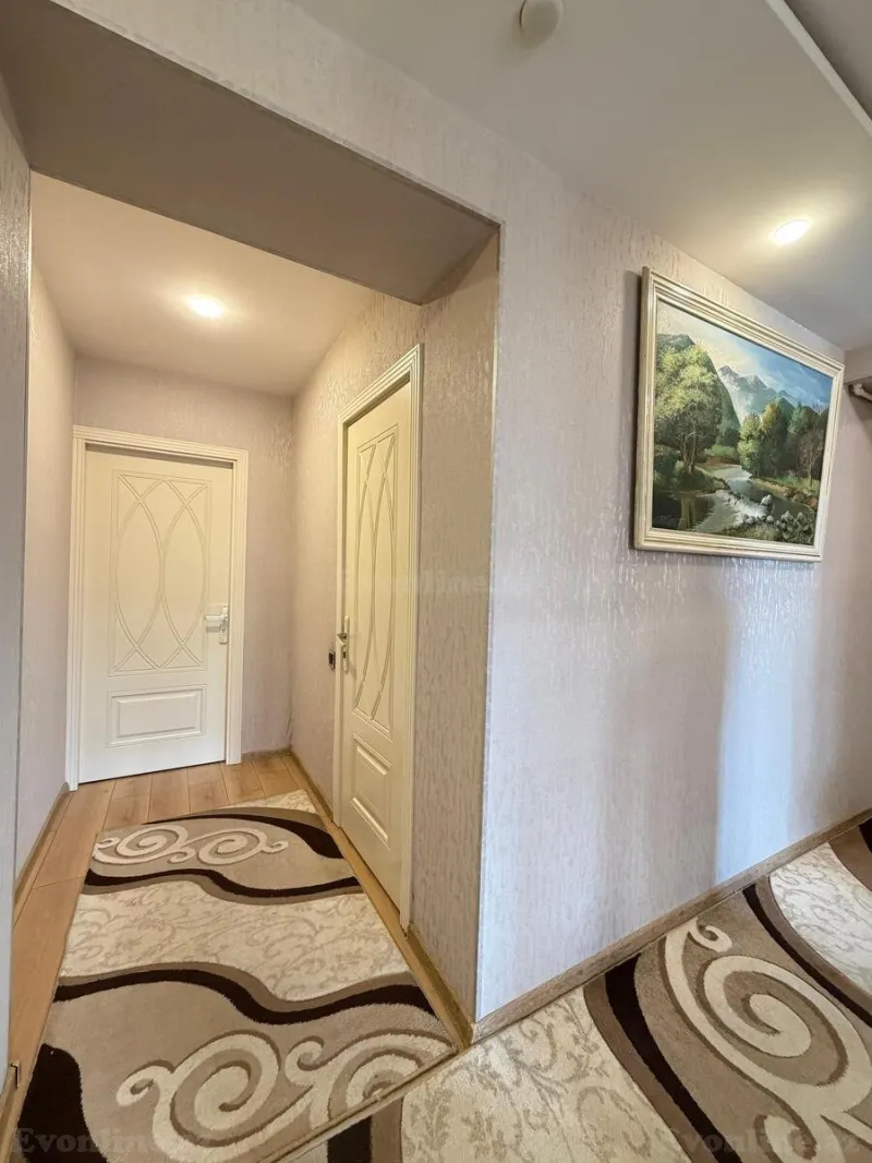 Satılır 3 otaqlı Mənzil Köhnə tikili 80 m² Sabunçu r. - şəkil 13
