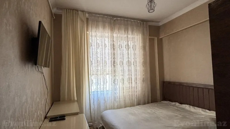 Satılır 3 otaqlı Mənzil Yeni tikili 70 m² Neftçilər m. - şəkil 3