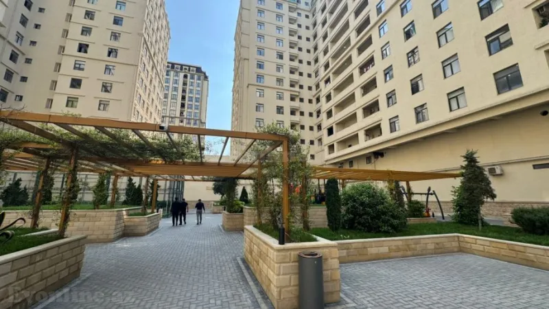 3 otaqlı Mənzil 141 m² 28 May m. Satılır