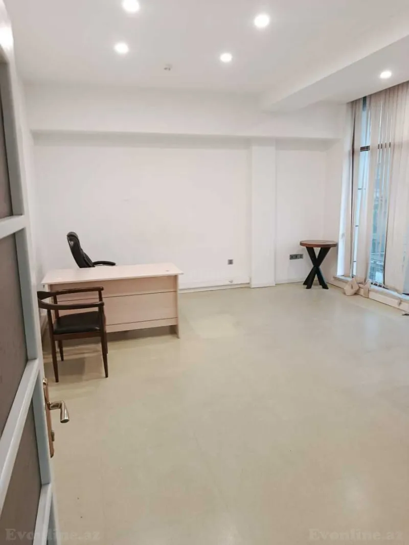Kirayə verilir Ofis 75 m² Nəriman Nərimanov m. - şəkil 16