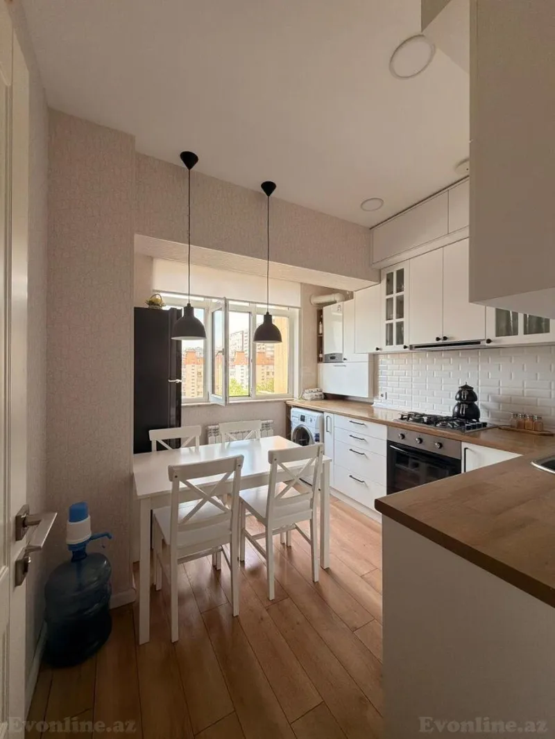 Satılır 4 otaqlı Mənzil Köhnə tikili 110 m² Binəqədi r. - şəkil 5