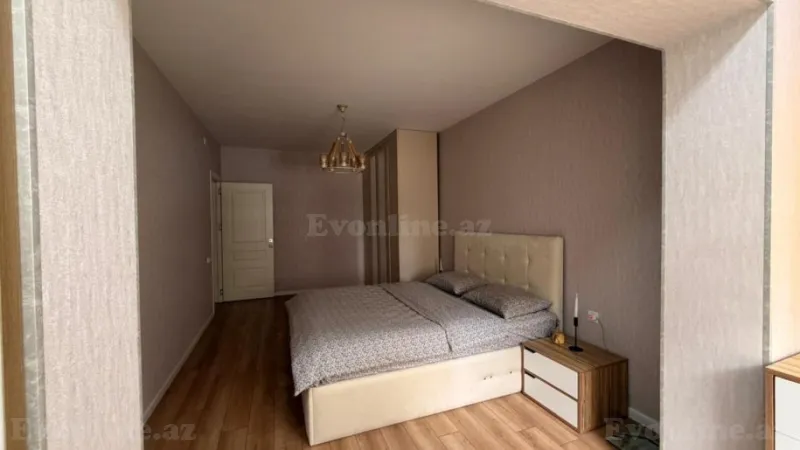 Satılır 4 otaqlı Mənzil Köhnə tikili 110 m² Binəqədi r. - şəkil 12
