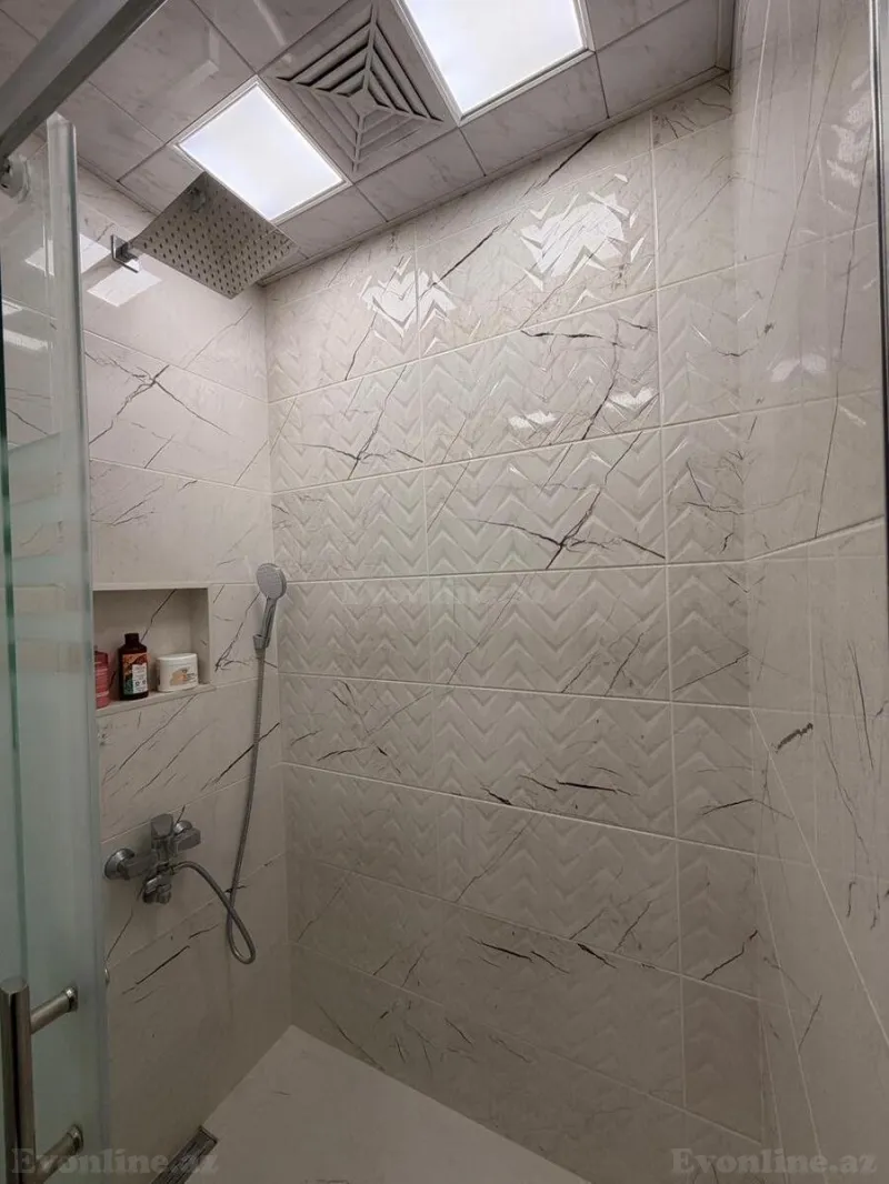 Satılır 4 otaqlı Mənzil Köhnə tikili 110 m² Binəqədi r. - şəkil 17