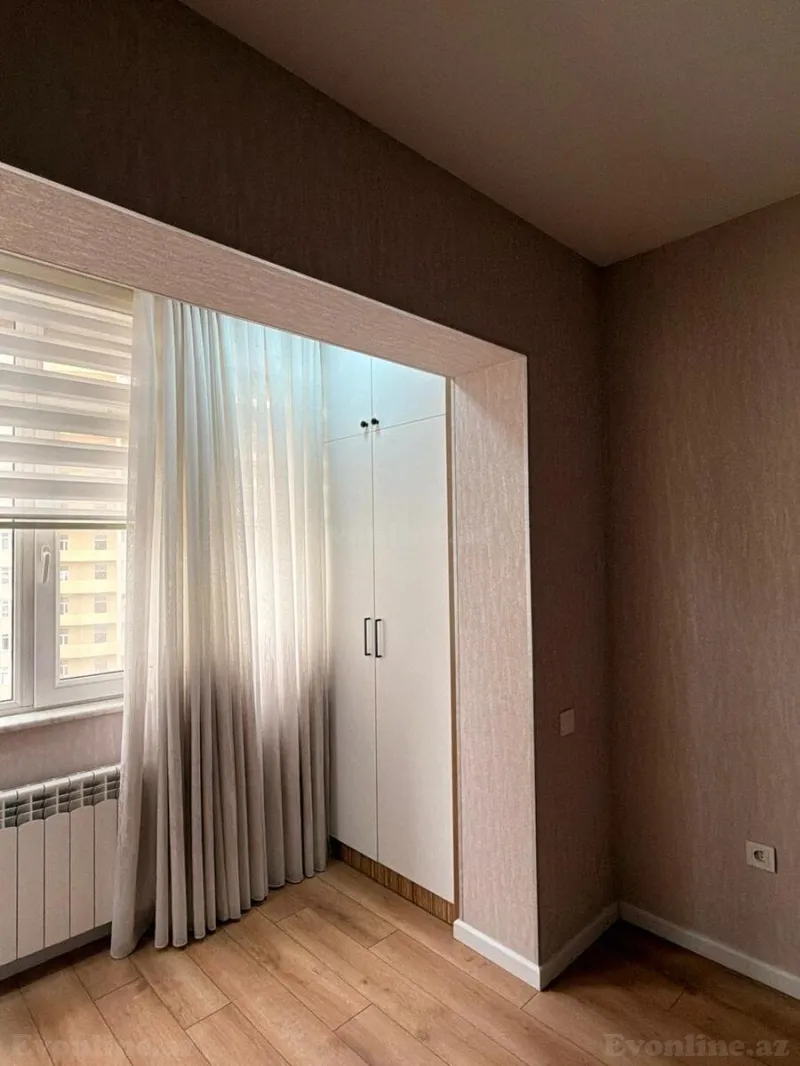 Satılır 4 otaqlı Mənzil Köhnə tikili 110 m² Binəqədi r. - şəkil 24
