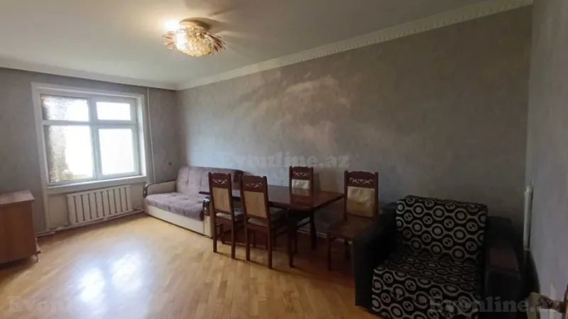 Satılır 3 otaqlı Mənzil Köhnə tikili 80 m² Suraxanı r.