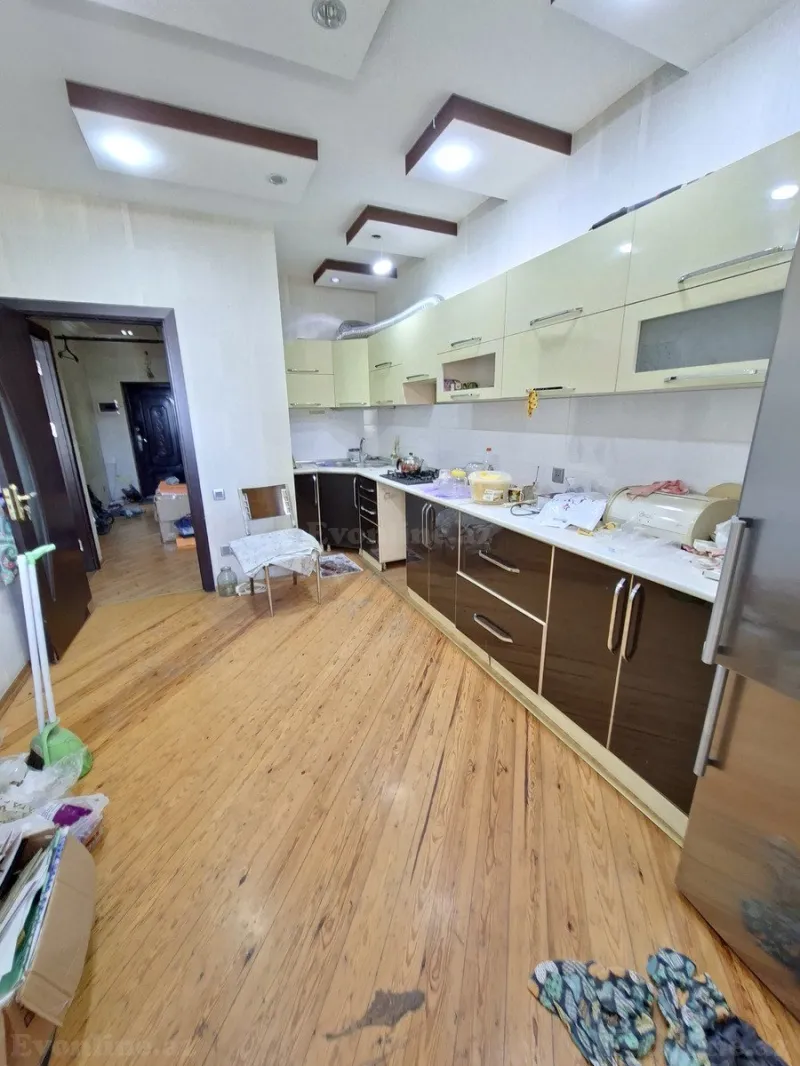 2 otaqlı Mənzil 75 m² Yasamal Satılır