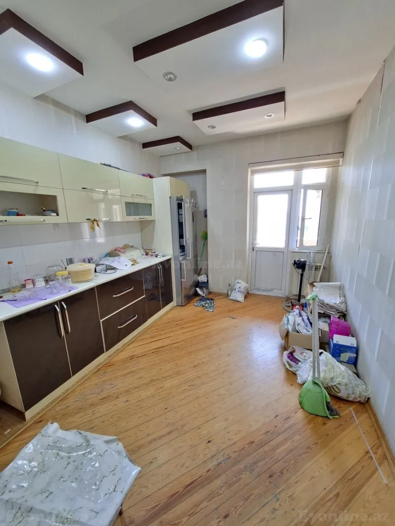 Satılır 2 otaqlı Mənzil Yeni tikili 75 m² Yasamal - şəkil 3