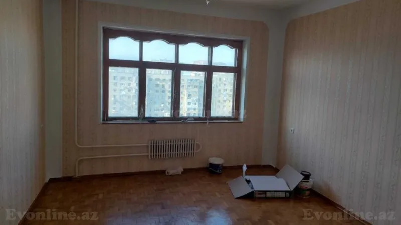 Satılır 4 otaqlı Mənzil Köhnə tikili 110 m² Xalqlar Dostluğu m. - şəkil 4