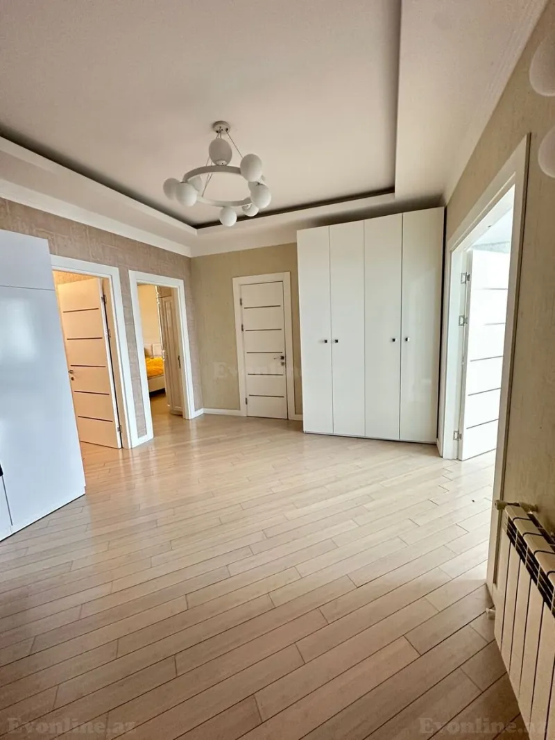Satılır 3 otaqlı Mənzil Yeni tikili 130 m² Gənclik m. - şəkil 17