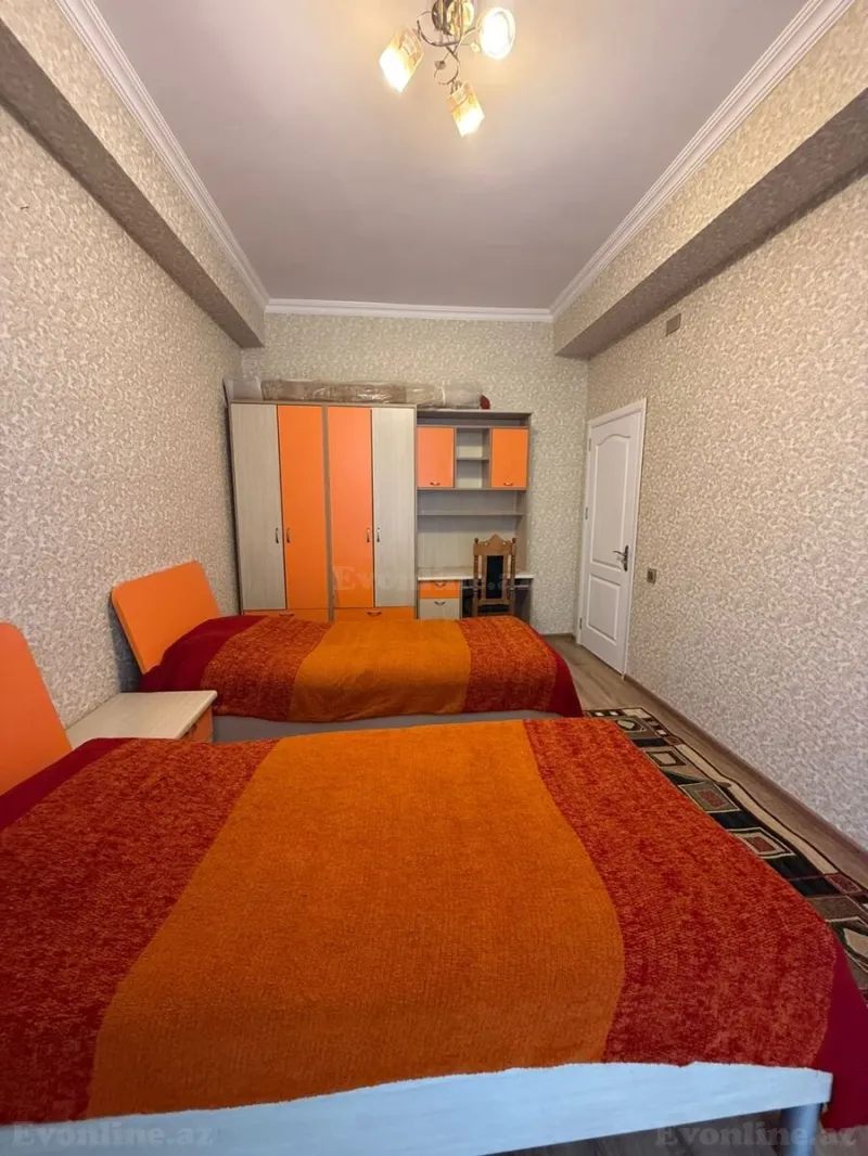 Kirayə verilir 3 otaqlı Mənzil Yeni tikili 80 m² İnşaatçılar m. - şəkil 4