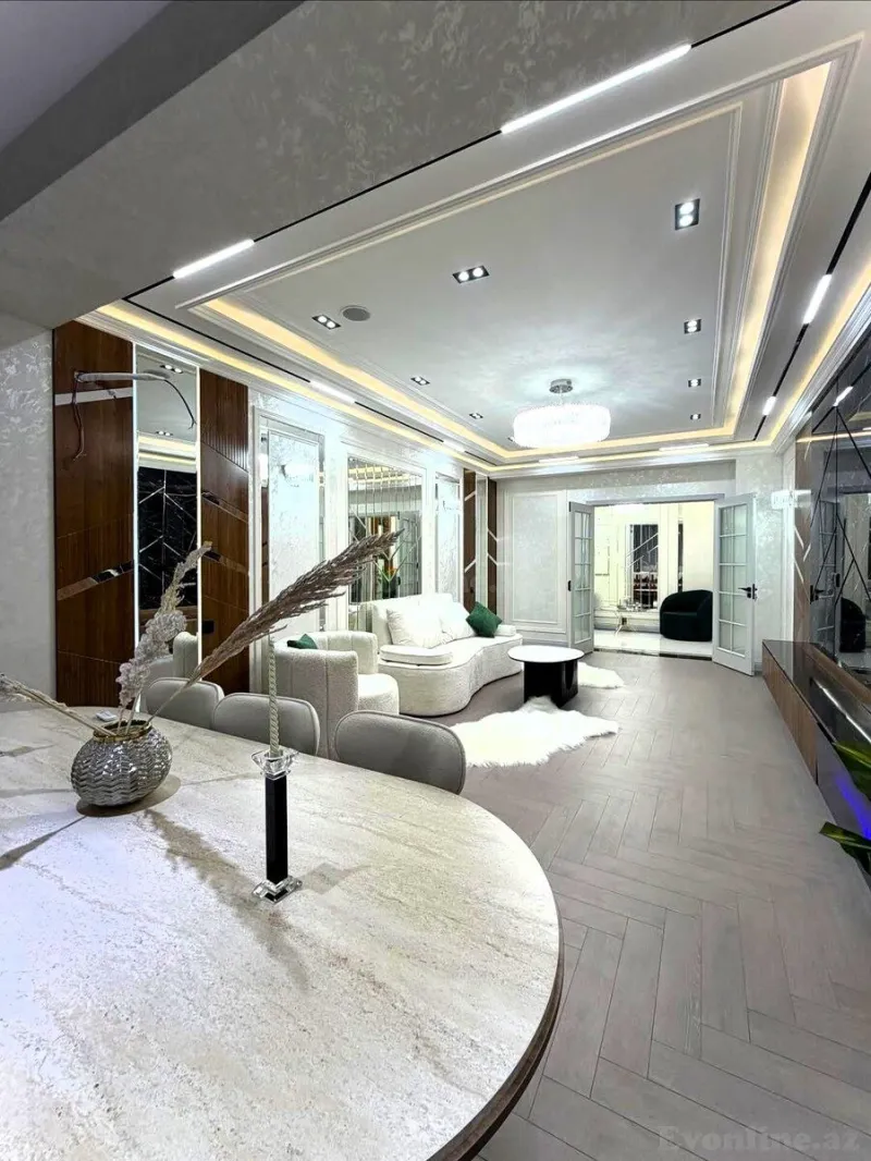 Satılır 3 otaqlı Mənzil Yeni tikili 160 m² 28 May m. - şəkil 3