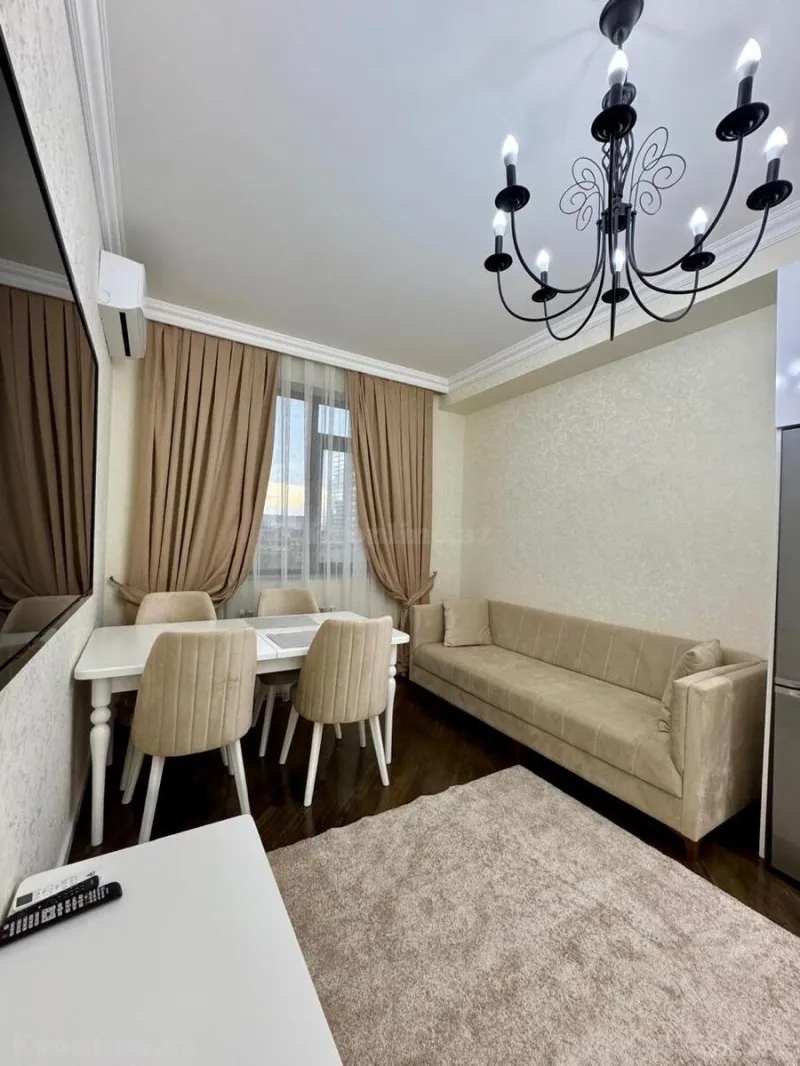 Satılır 2 otaqlı Mənzil Yeni tikili 70 m² Xətai m. - şəkil 2