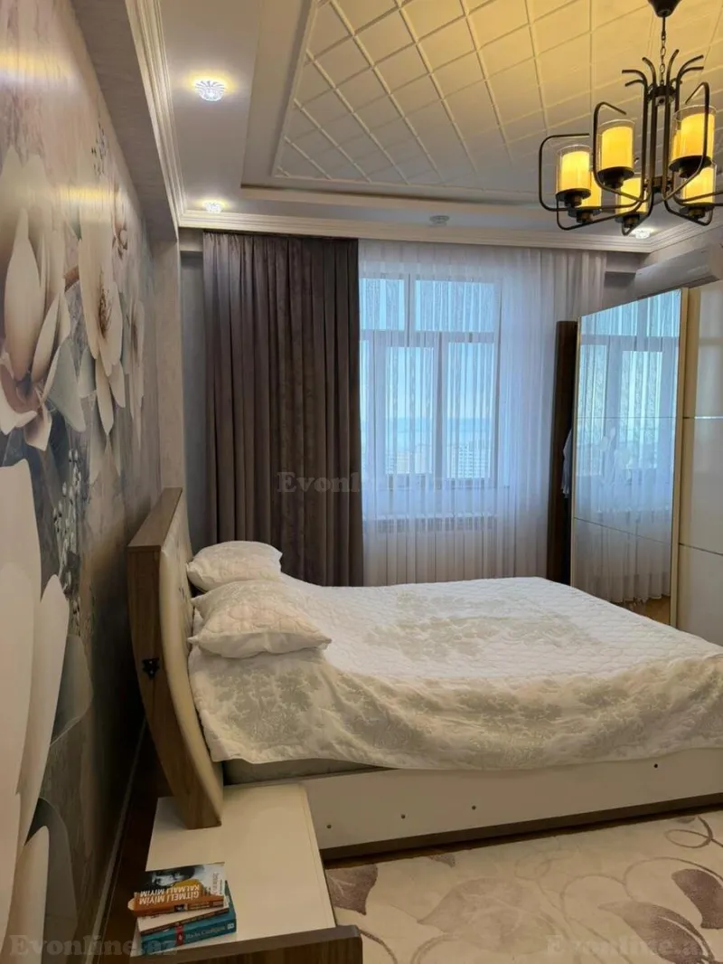 Satılır 3 otaqlı Mənzil Yeni tikili 161 m² Həzi Aslanov m. - şəkil 6