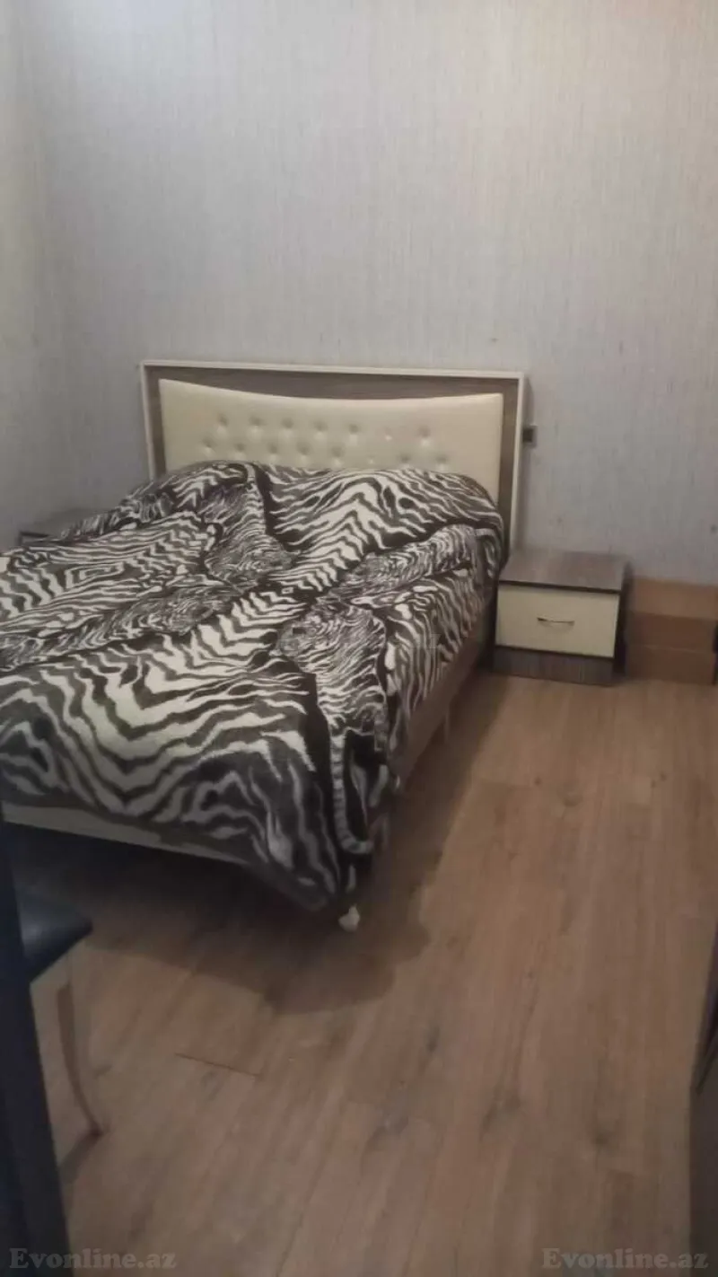 Satılır 2 otaqlı Mənzil Köhnə tikili 50 m² Gənclik m. - şəkil 15