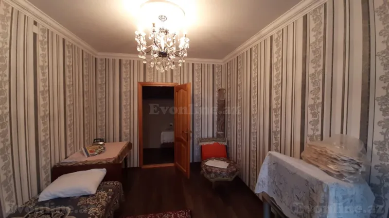 Satılır 5 otaqlı Mənzil Köhnə tikili 110 m² Bakıxanov - şəkil 14