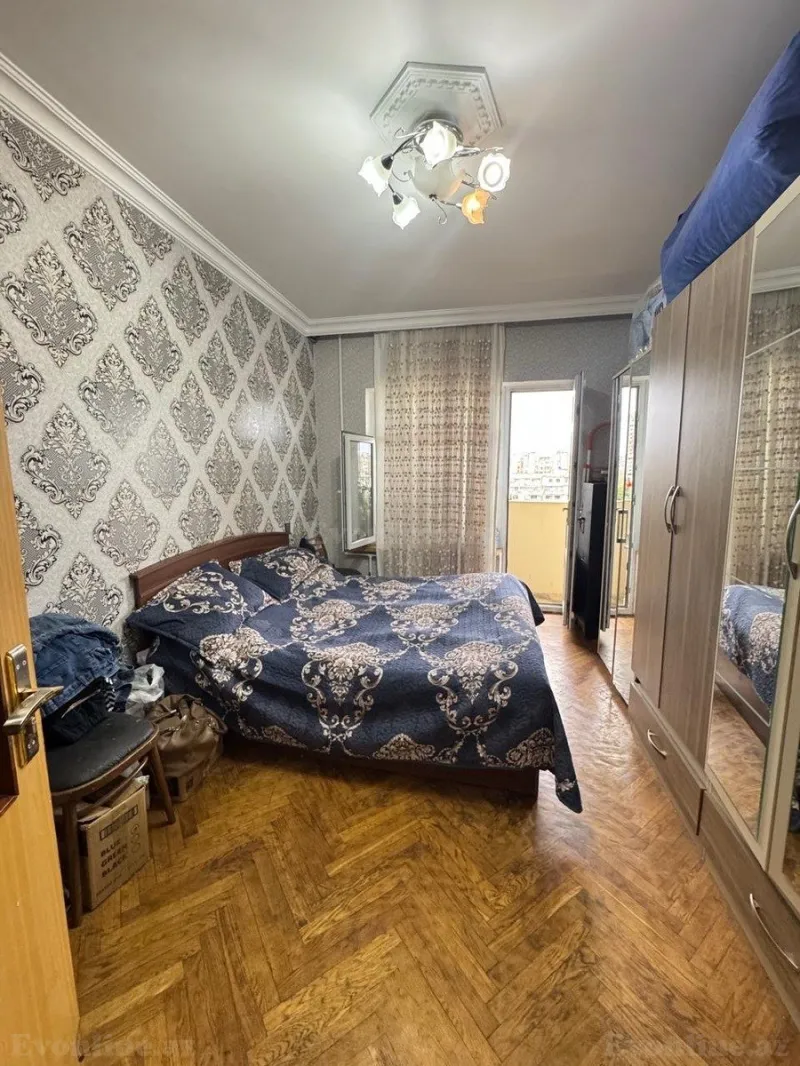 Satılır 3 otaqlı Mənzil Köhnə tikili 85 m² Əhmədli - şəkil 2