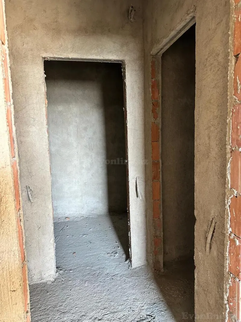 Satılır 2 otaqlı Mənzil Yeni tikili 84 m² 28 May m. - şəkil 4