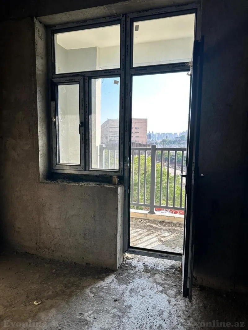 Satılır 2 otaqlı Mənzil Yeni tikili 84 m² 28 May m. - şəkil 13