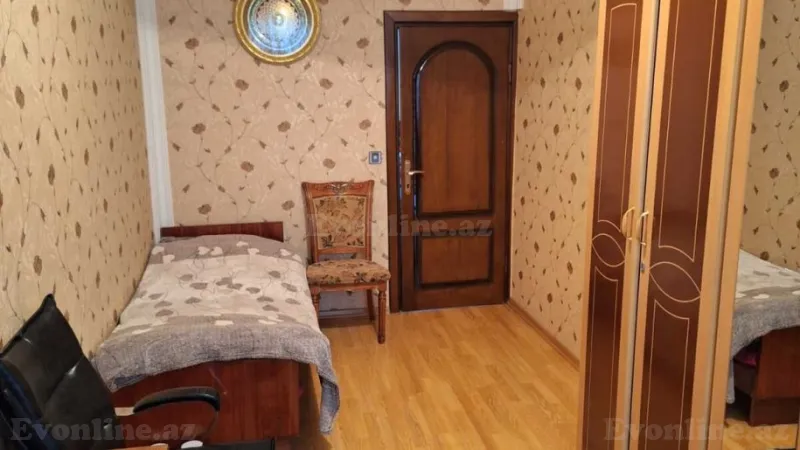 Satılır 2 otaqlı Mənzil Köhnə tikili 60 m² Gənclik m. - şəkil 4