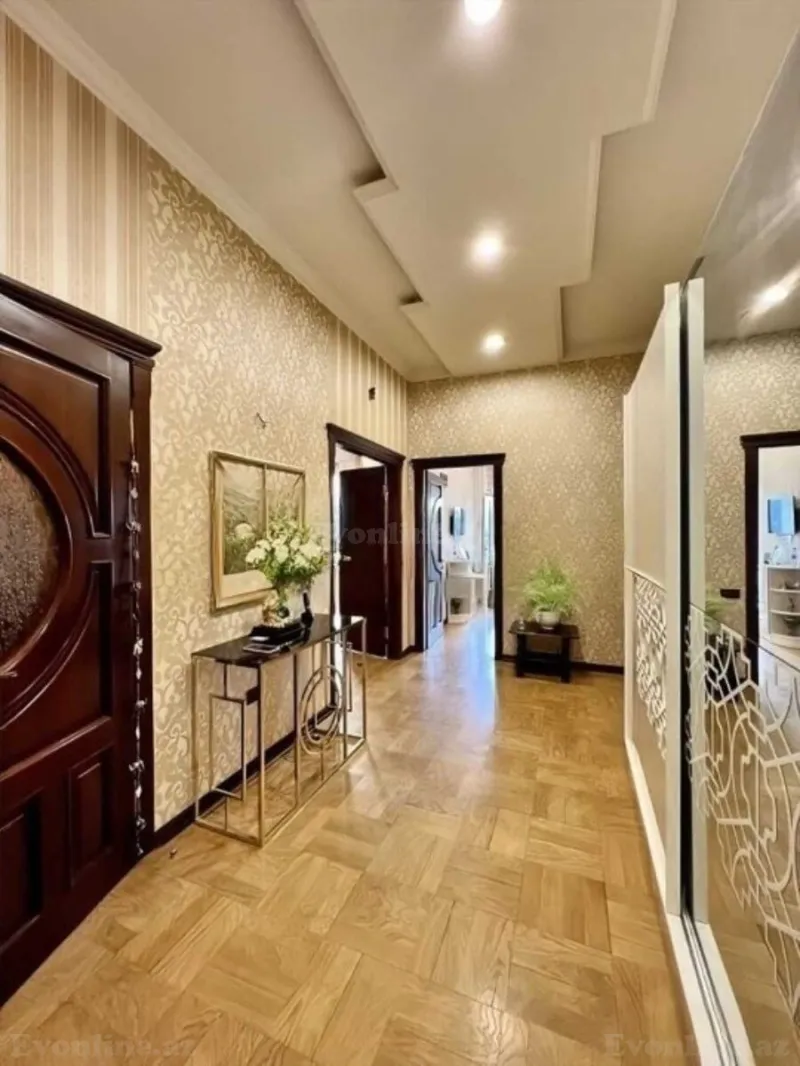 Satılır 4 otaqlı Mənzil Yeni tikili 165 m² Elmlər Akademiyası m. - şəkil 12