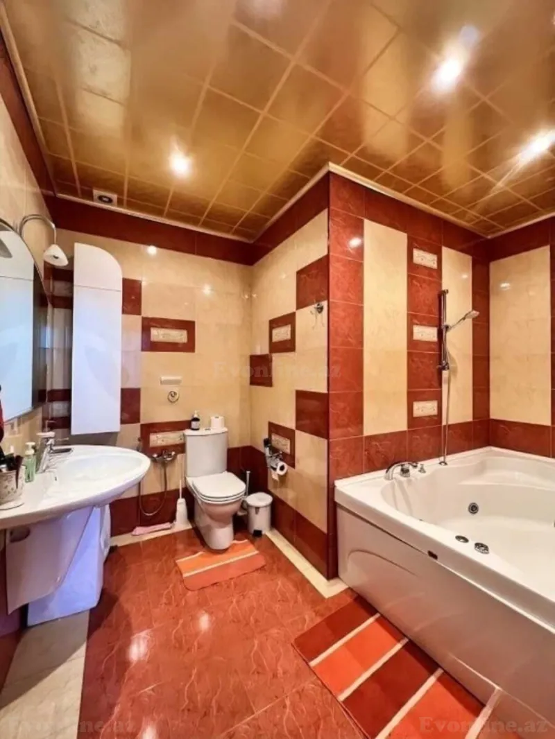 Satılır 4 otaqlı Mənzil Yeni tikili 165 m² Elmlər Akademiyası m. - şəkil 14