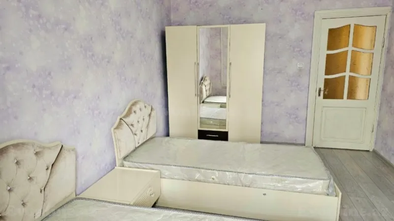 Kirayə verilir 3 otaqlı Mənzil Köhnə tikili 70 m² Gənclik m. - şəkil 2