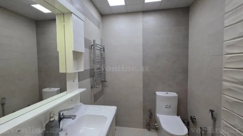 Kirayə verilir 4 otaqlı Mənzil Yeni tikili 200 m² Xətai r. - şəkil 25